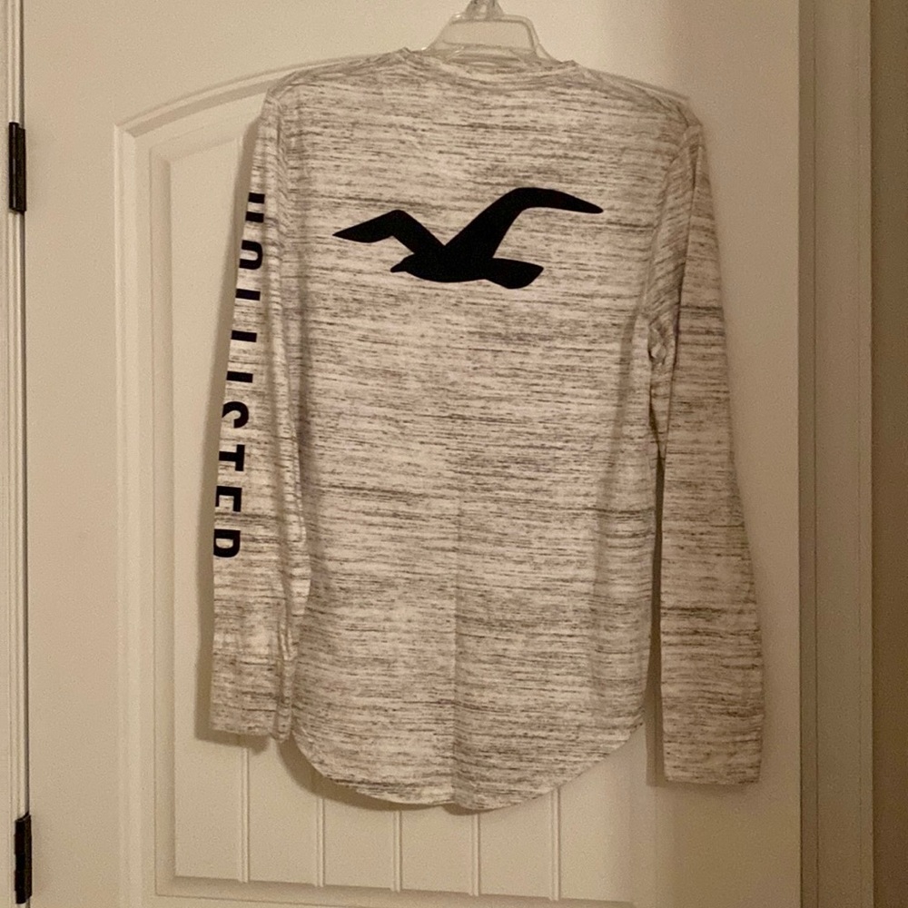 Hollister shirt